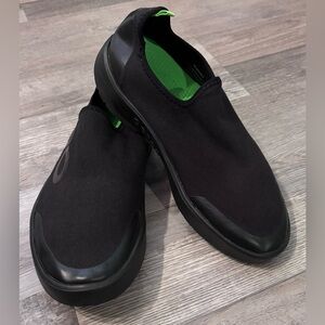 OOMG EEZEE LOW SHOE - BLACK Men’s sz 9.5